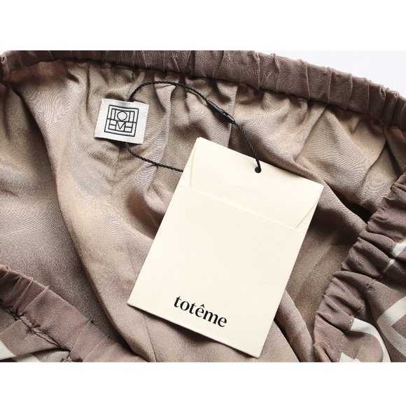 TOTEME Monogram Silk Striped Wide-Leg Pants 28" / Size 36 / US 4 / Taupe Loose - Picture 5 of 6